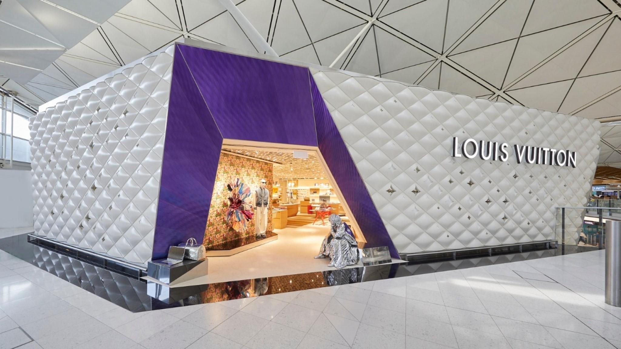 Louis Vuitton Hong Kong Airport Store in Hong Kong, Hong Kong SAR ...