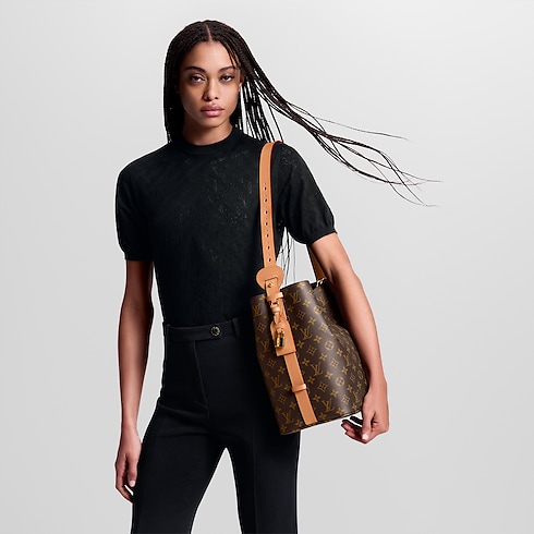 All In GM Monogram in Women's Handbags All Handbags collections by Louis Vuitton (Product zoom)