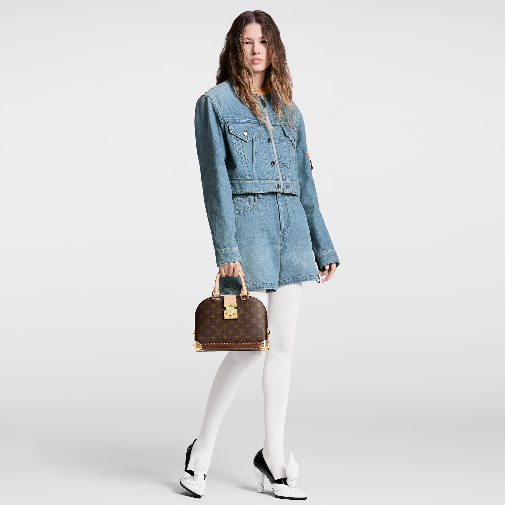 Alma Trunk Monogram in Les Extraordinaires