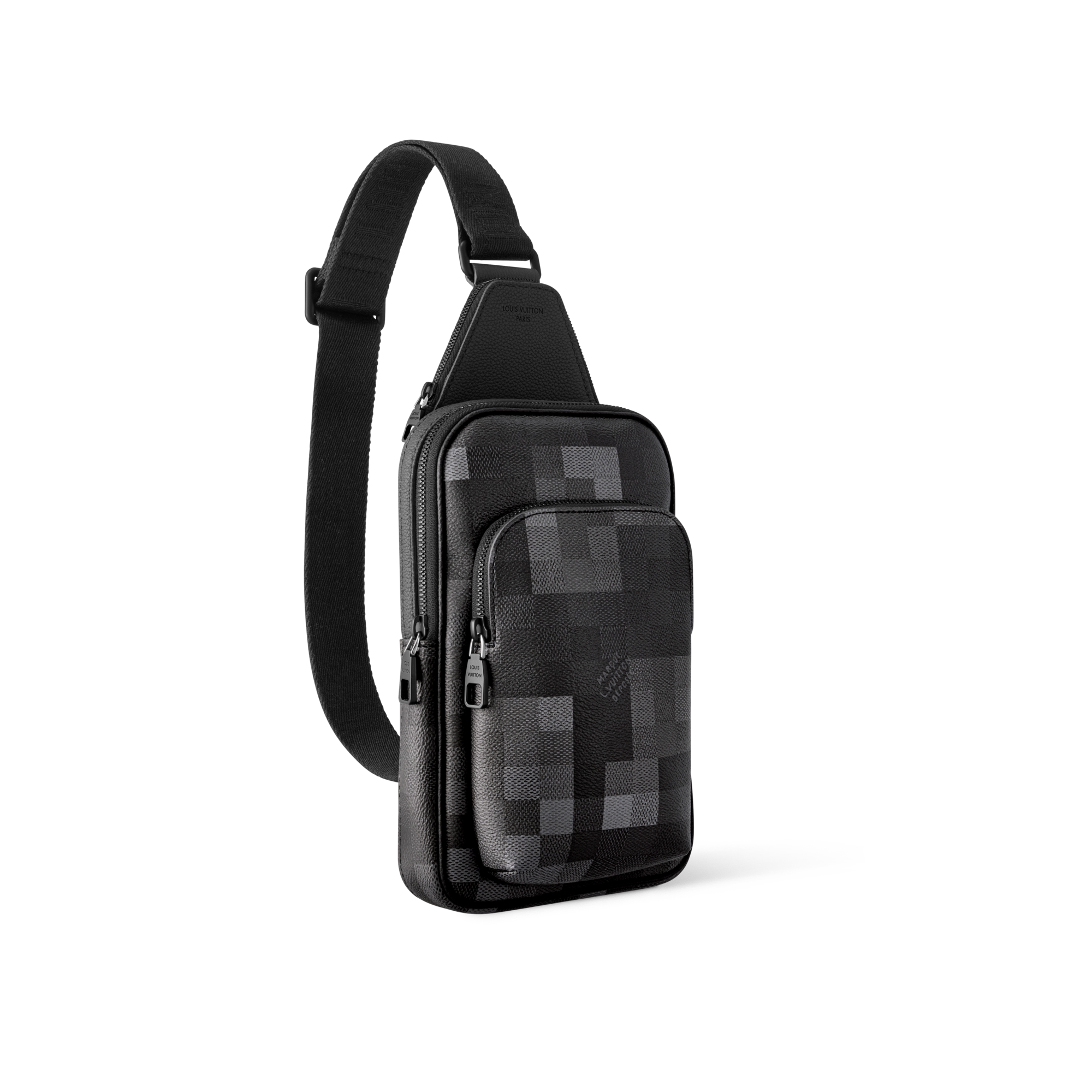 Avenue Slingbag D16 in Bags and Small Leather Goods