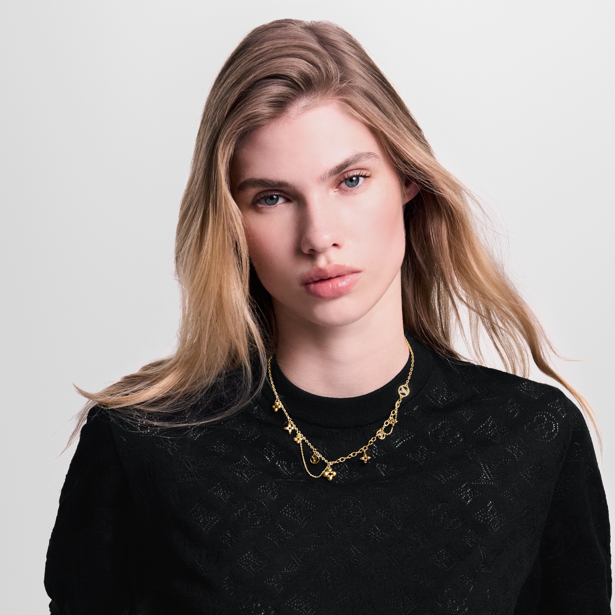 Blooming Supple Necklace . in Women