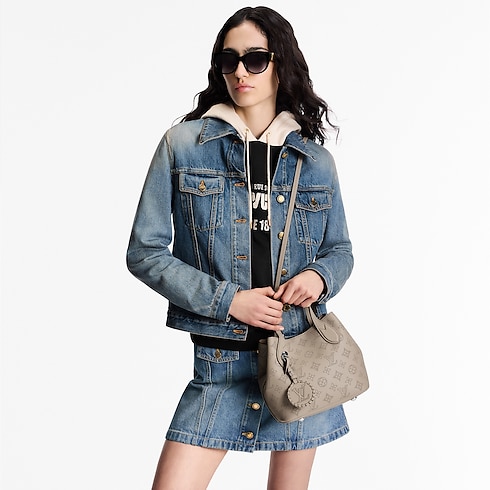 Blossom PM Mahina in Bags and Small Leather Goods's Women Bags New In collections by Louis Vuitton (Product zoom)