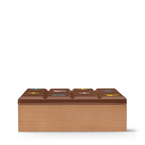Chocolate Box in Trunks, Travel and Home's Sport and Lifestyle Lifestyle and Vivienne Dolls collections by Louis Vuitton (Product zoom)