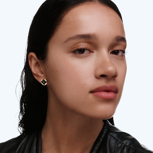 Color Blossom BB Sun Ear Stud, Yellow Gold and Onyx - Per Unit in Jewellery's Categories Earrings collections by Louis Vuitton (Product zoom)