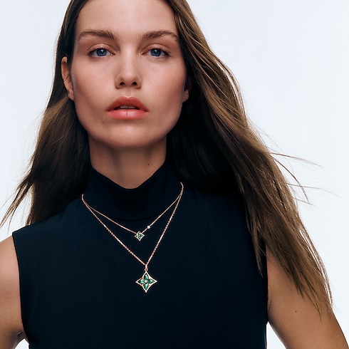 Color Blossom XL Medallion, Pink Gold, Malachite And Diamond in Jewellery's Categories Necklaces and Pendants collections by Louis Vuitton (Product zoom)