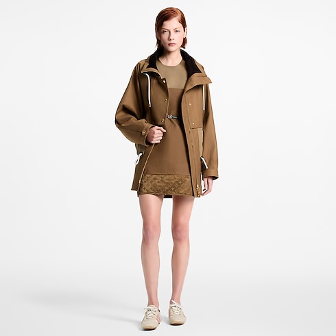 Contrast Insert Coat in Women's Ready-to-Wear Coats and Jackets collections by Louis Vuitton (Product zoom)