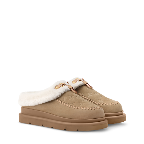 Noé-Where Vivienne Monogram in Women's Wallets and Small Leather Goods Wallets on Chain and Micro Bags collections by Louis Vuitton