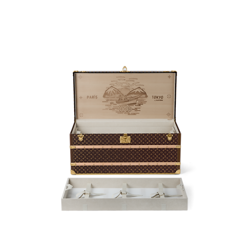 Courrier Lozine 110 Monogram in Trunks, Travel and Home's Trunks and Boxes Trunks and Suitcases collections by Louis Vuitton (Product zoom)