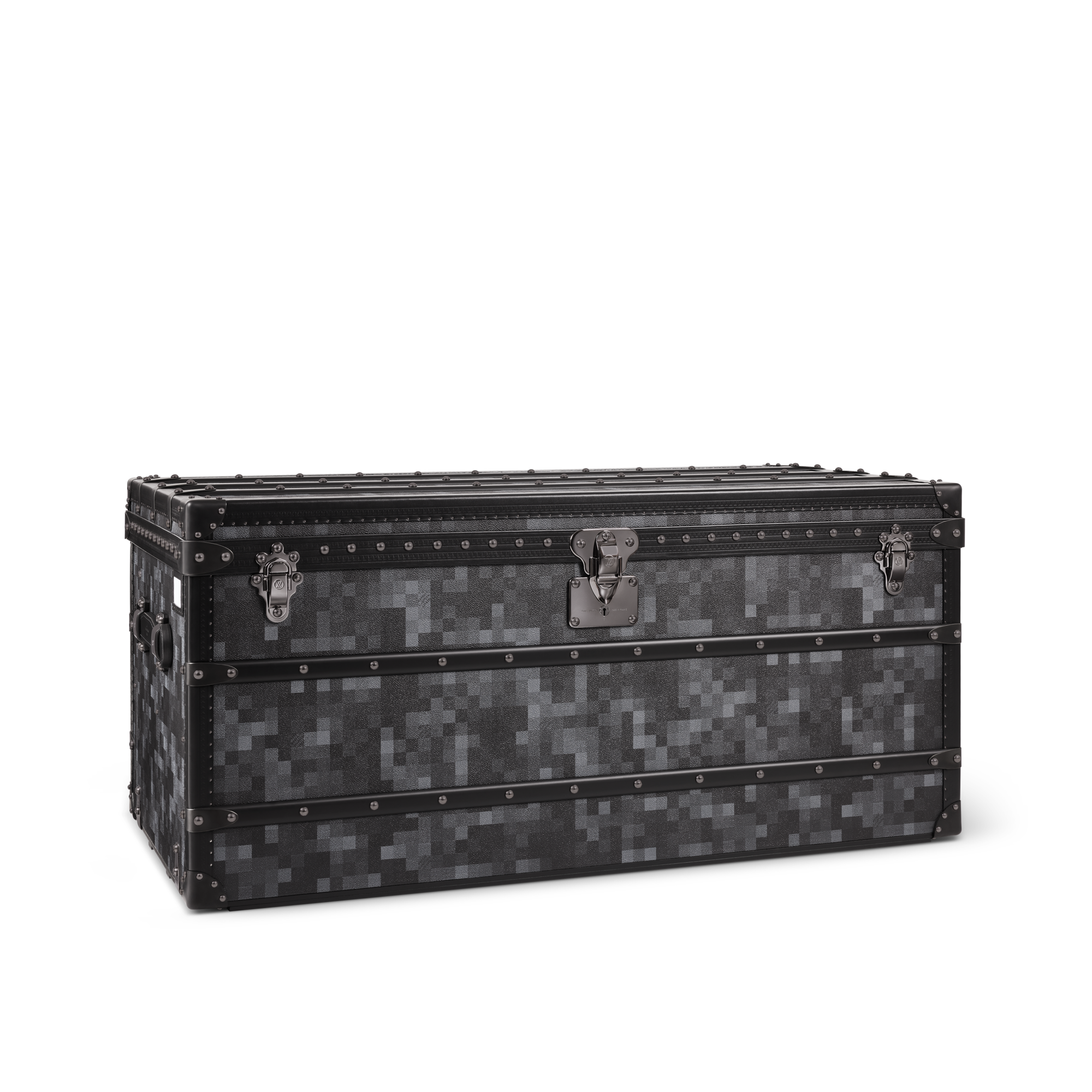 Courrier Lozine 110 D16 in Trunks, Travel and Home