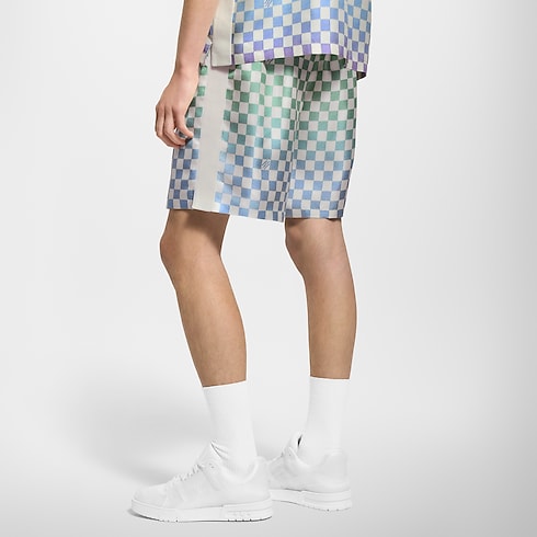 Damier Gradient Printed Silk Shorts in Men's Ready-to-Wear Pants collections by Louis Vuitton (Product zoom)