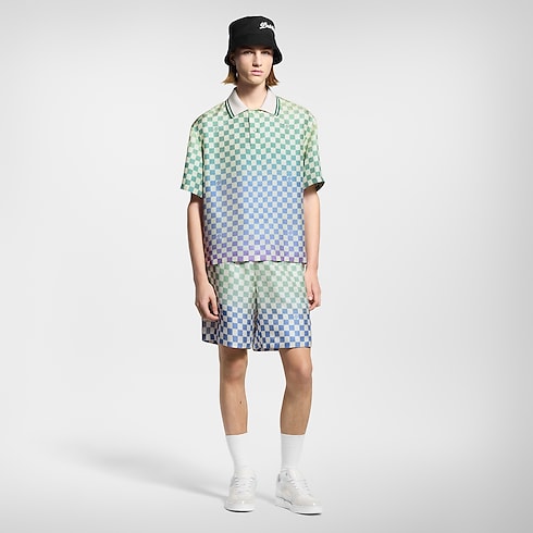 Damier Gradient Printed Silk Shorts in Men's Ready-to-Wear Pants collections by Louis Vuitton (Product zoom)