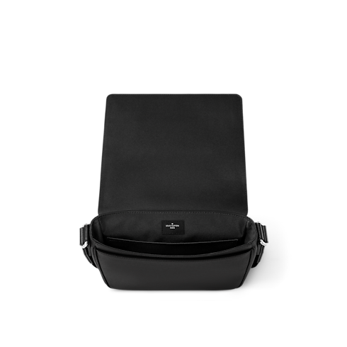 District PM Taiga Leather in Men's Bags All Bags For Men collections by Louis Vuitton (Product zoom)