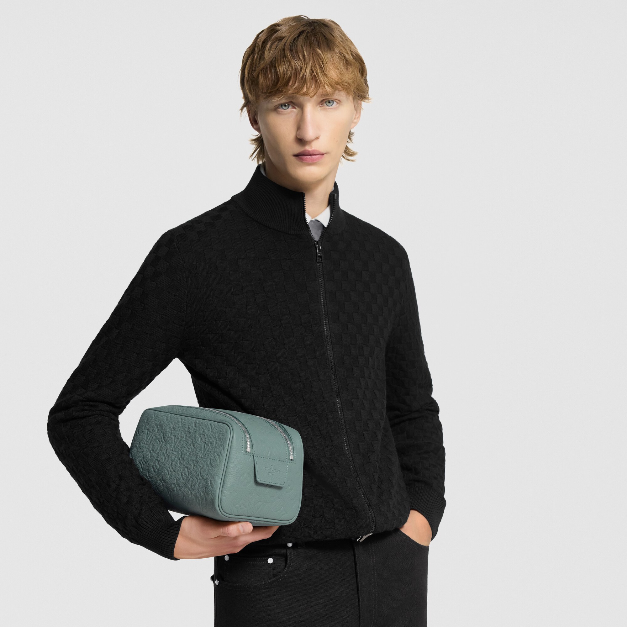 Dopp Kit Taurillon Monogram in Men