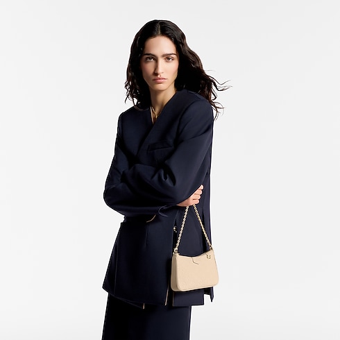 Easy Pouch On Strap Monogram Empreinte in Women's Wallets and Small Leather Goods All Wallets and Small Leather Goods for Women collections by Louis Vuitton (Product zoom)