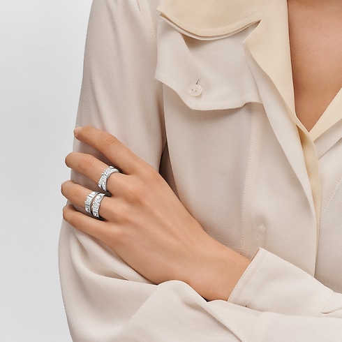 Empreinte Double Ring, White Gold and Diamonds in Jewellery's Categories All Fine Jewellery collections by Louis Vuitton (Product zoom)