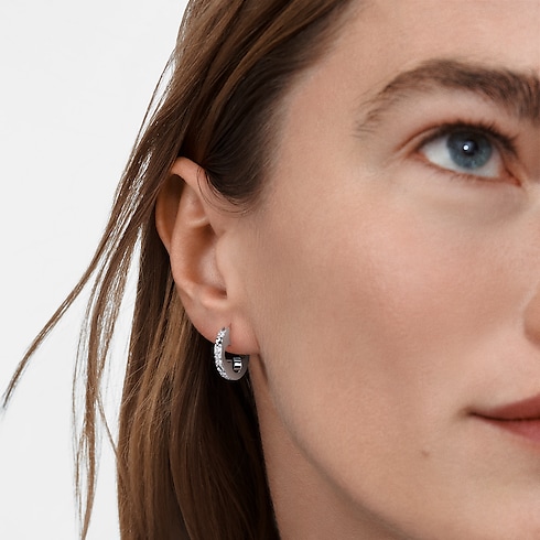 Empreinte Hoop, White Gold and Diamonds - Per Unit in Jewellery's Categories Earrings collections by Louis Vuitton (Product zoom)