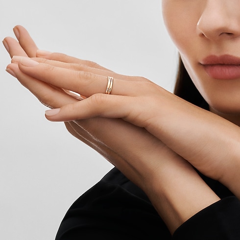 Epi wedding band, pink gold in Jewellery's Categories All Fine Jewellery collections by Louis Vuitton (Product zoom)