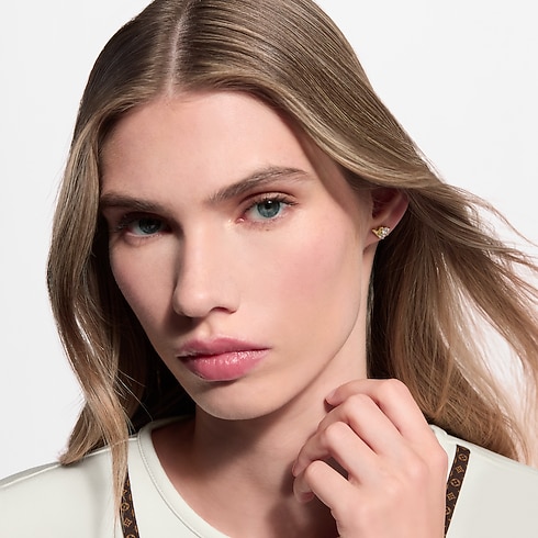 Essential V Strass PM Earrings . in Women's Fashion Jewellery Earrings collections by Louis Vuitton (Product zoom)