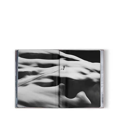 Fashion Eye British Columbia in Trunks, Travel and Home's Books and Stationery Fashion Eye Books collections by Louis Vuitton (Product zoom)