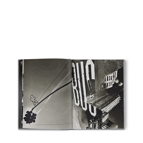 Fashion Eye New York in Trunks, Travel and Home's Books and Stationery Fashion Eye Books collections by Louis Vuitton (Product zoom)