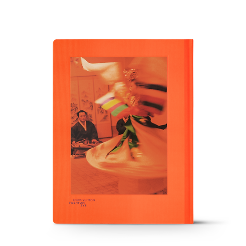 Fashion Eye Silk Road in Trunks, Travel and Home's Books and Stationery Fashion Eye Books collections by Louis Vuitton (Product zoom)