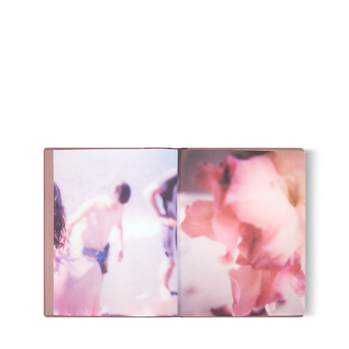 Fashion Eye Sweden in Trunks, Travel and Home's Books and Stationery Fashion Eye Books collections by Louis Vuitton (Product zoom)