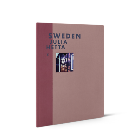 Fashion Eye Sweden in Trunks, Travel and Home's Books and Stationery Fashion Eye Books collections by Louis Vuitton (Product zoom)