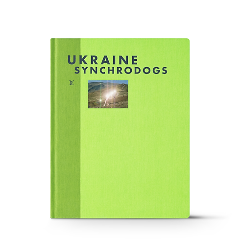 Fashion Eye Ukraine in Trunks, Travel and Home's Books and Stationery Fashion Eye Books collections by Louis Vuitton (Product zoom)