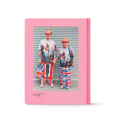 Fashion Eye United Kingdom in Trunks, Travel and Home's Books and Stationery Fashion Eye Books collections by Louis Vuitton (Product zoom)