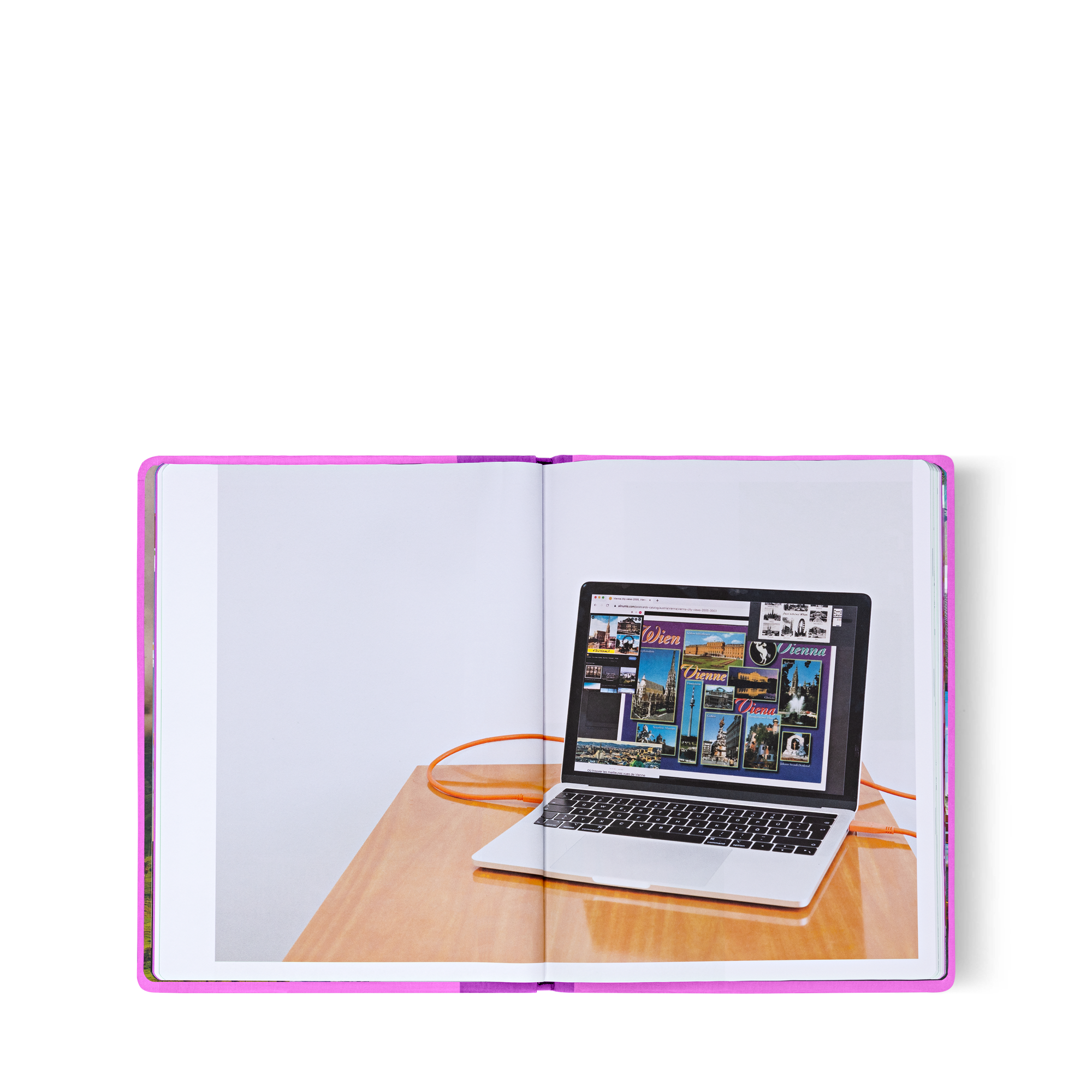 Fashion Eye Vienna  in Trunks, Travel and Home