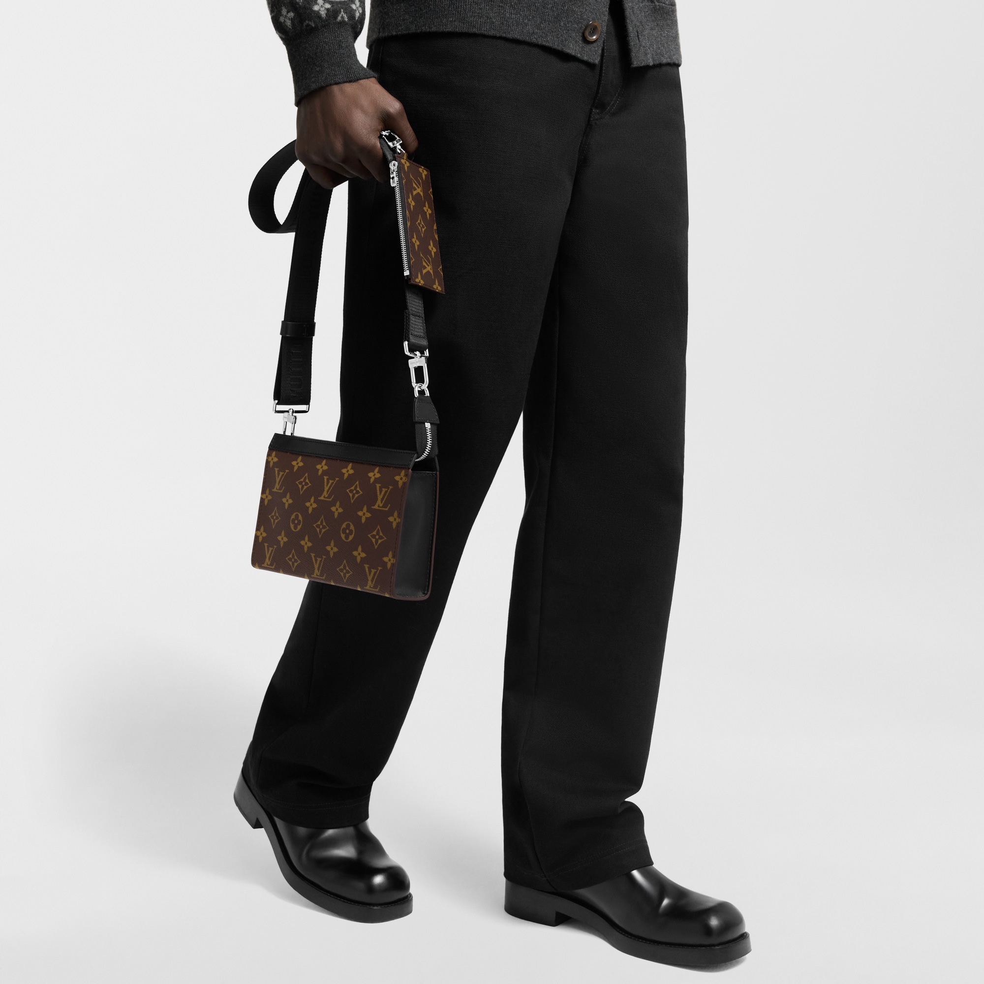 Gaston Wearable Wallet Monogram Macassar in Men