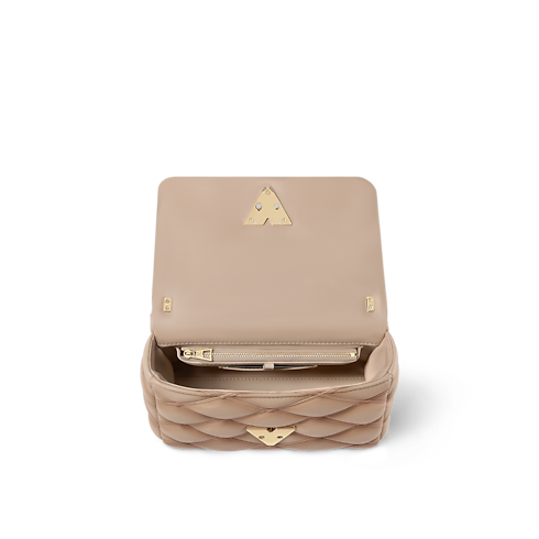 GO-14 MM Malletage in Women's Handbags All Collections collections by Louis Vuitton (Product zoom)
