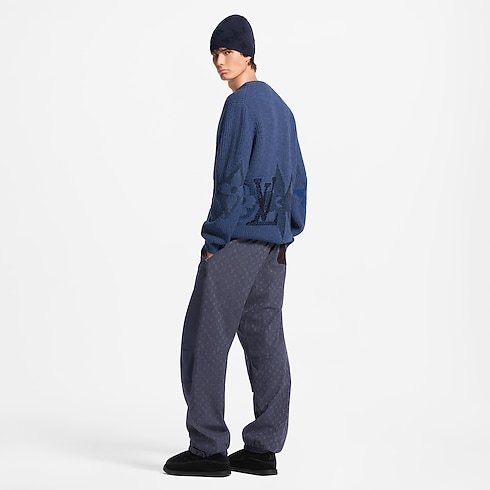 Graphic Crewneck in New's For Men LV Ski collections by Louis Vuitton (Product zoom)
