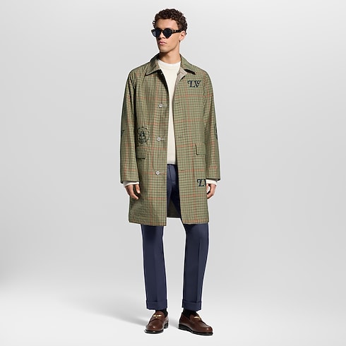 Graphic Reversible Raincoat in Men's Ready-to-Wear Outerwear and Coats collections by Louis Vuitton (Product zoom)