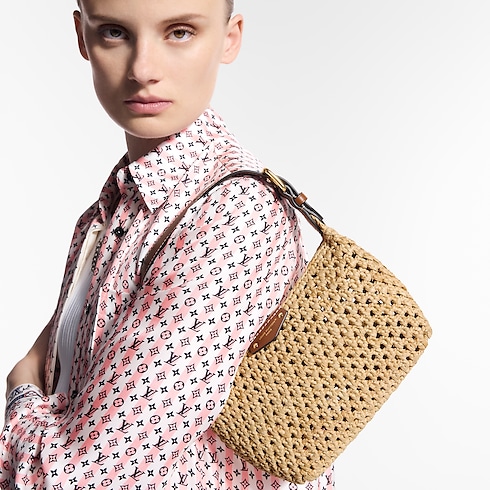 Hills Pochette Other Monogram Canvas in Women's Wallets and Small Leather Goods Wallets on Chain and Micro Bags collections by Louis Vuitton (Product zoom)