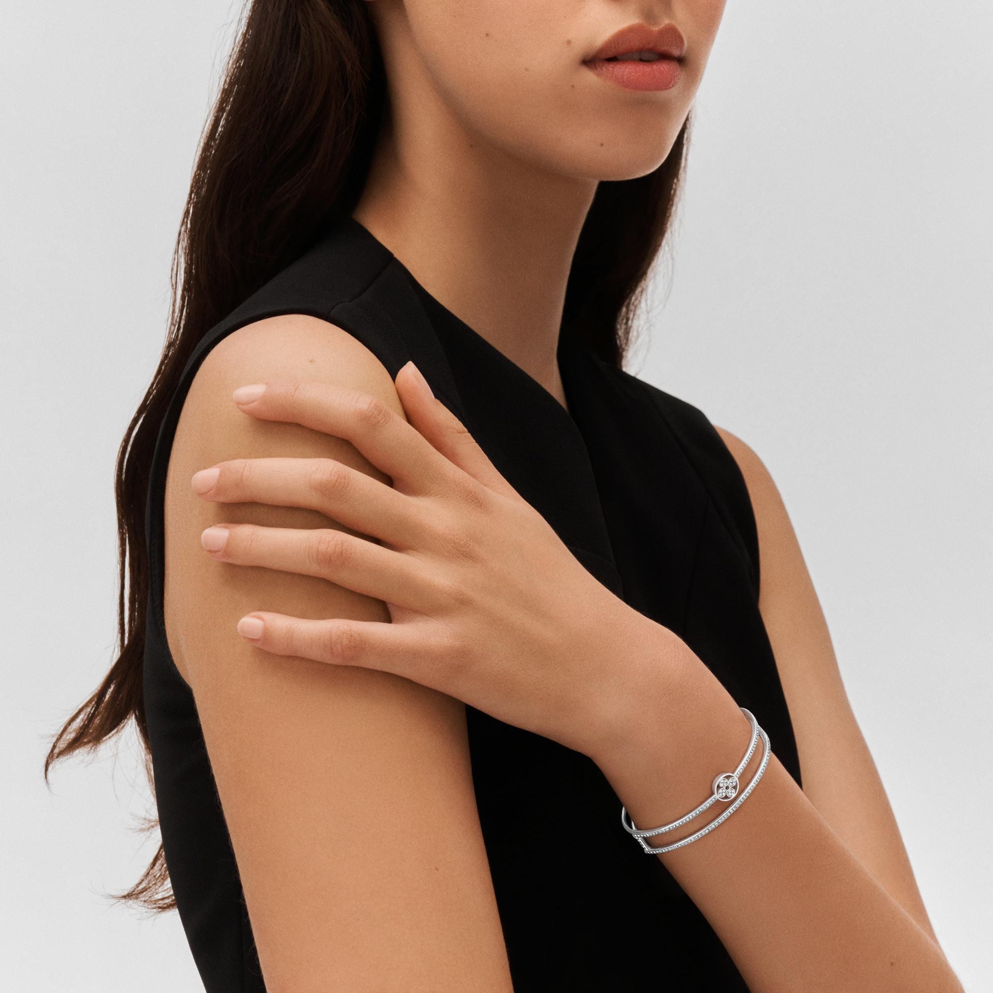 Idylle Blossom Two-Row Bracelet, White Gold And Diamonds  in Jewellery