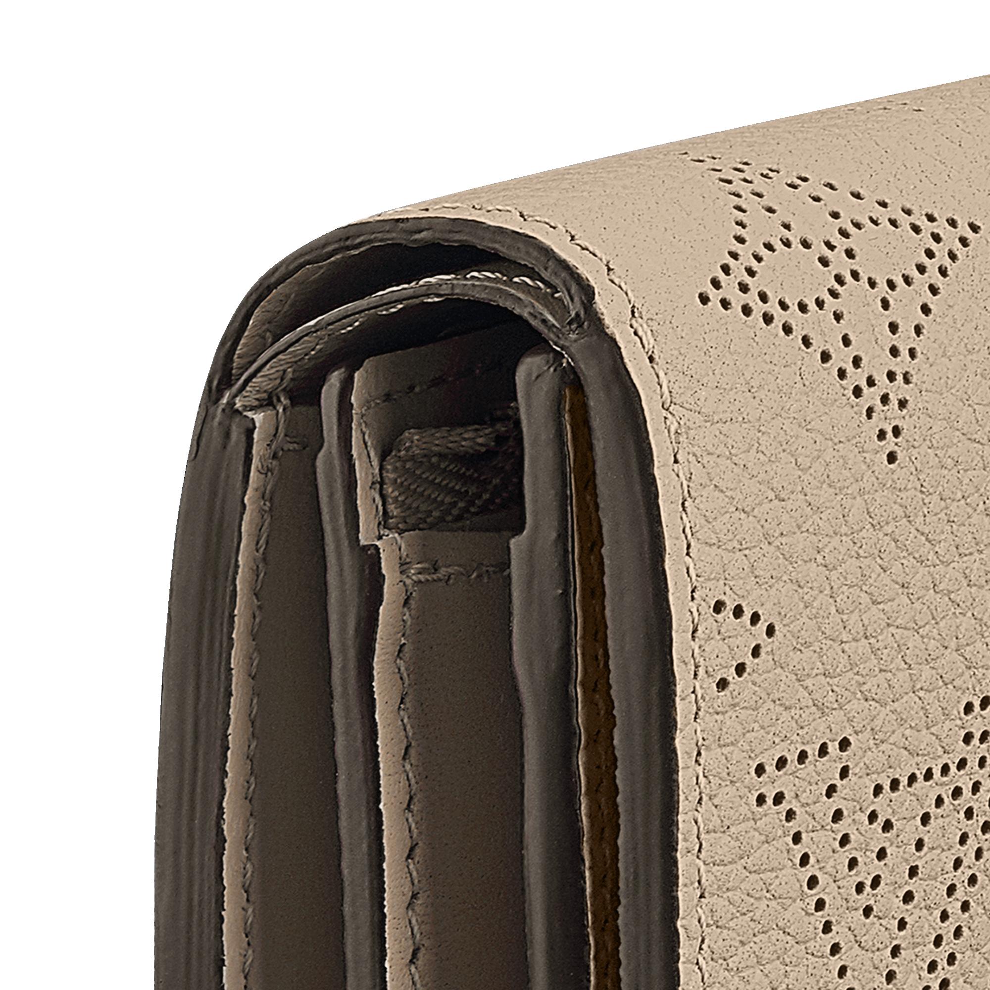 Iris Compact Wallet Mahina in Women