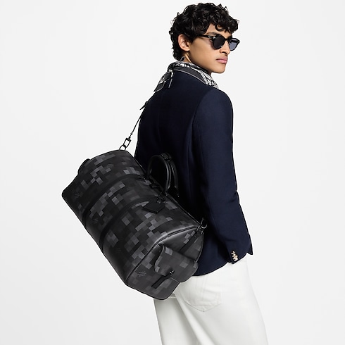Keepall Bandoulière 50 D16 in Bags and Small Leather Goods's Men Bags LV Icons collections by Louis Vuitton (Product zoom)