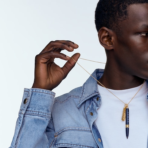 Les Gastons Vuitton Designer Pendant, Yellow Gold and Blue Titanium in Les Extraordinaires's Jewelry Necklaces and Pendants collections by Louis Vuitton (Product zoom)