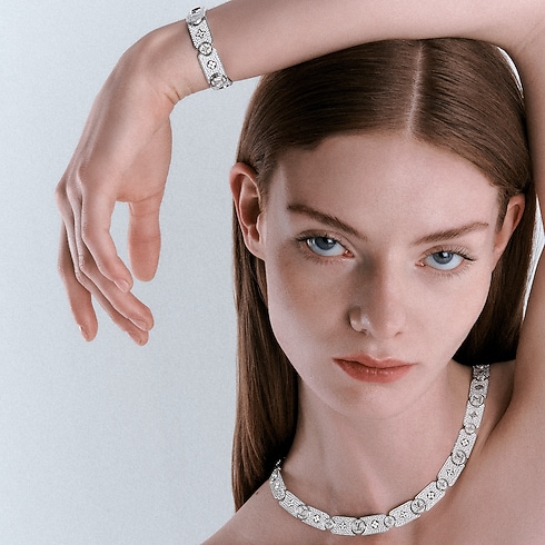 Les Gastons Vuitton Masterpiece Gourmette Bracelet, White Gold and Diamonds in Jewellery's Categories Bracelets collections by Louis Vuitton (Product zoom)
