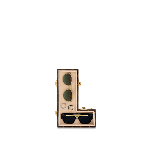 Letter Trunk L Monogram in Les Extraordinaires's Hardsided Letter Trunks collections by Louis Vuitton (Product zoom)