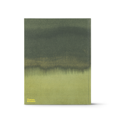 Louis Vuitton: A Perfume Atlas, French Version in Trunks, Travel and Home's Books and Stationery Hard Cover Books collections by Louis Vuitton (Product zoom)