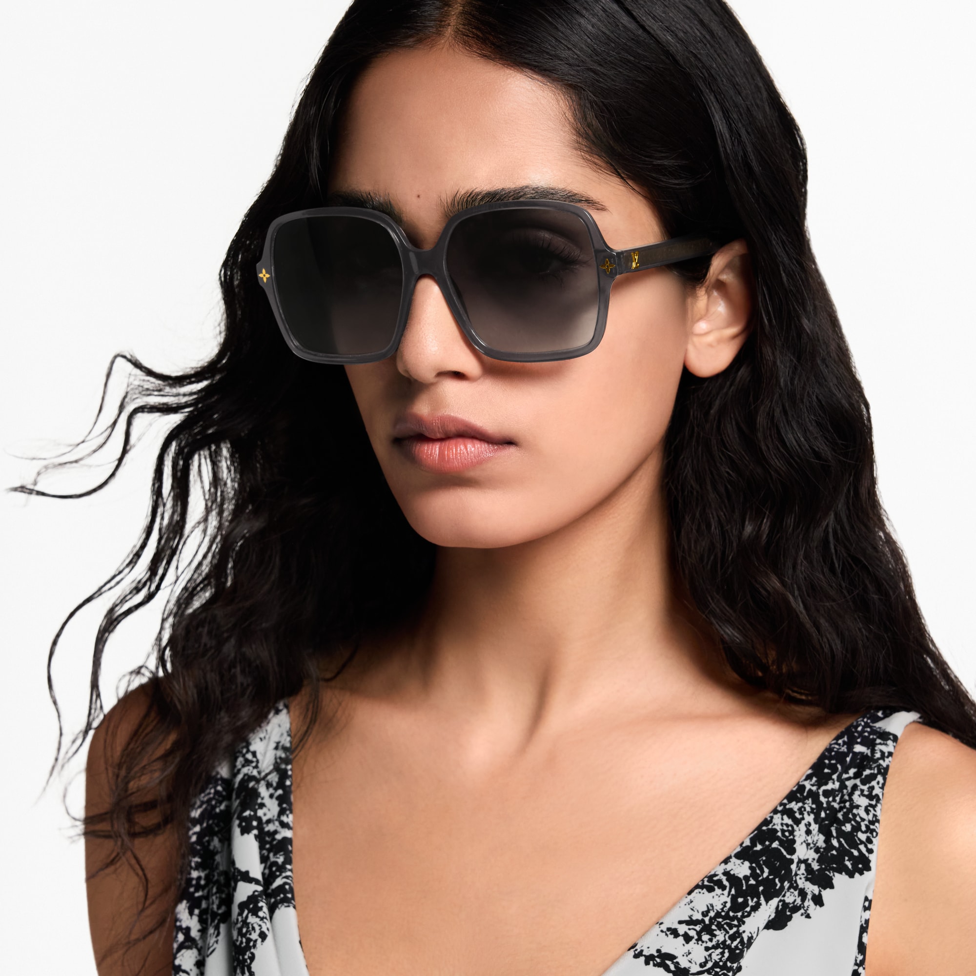 LV Aura Square Sunglasses . in Women