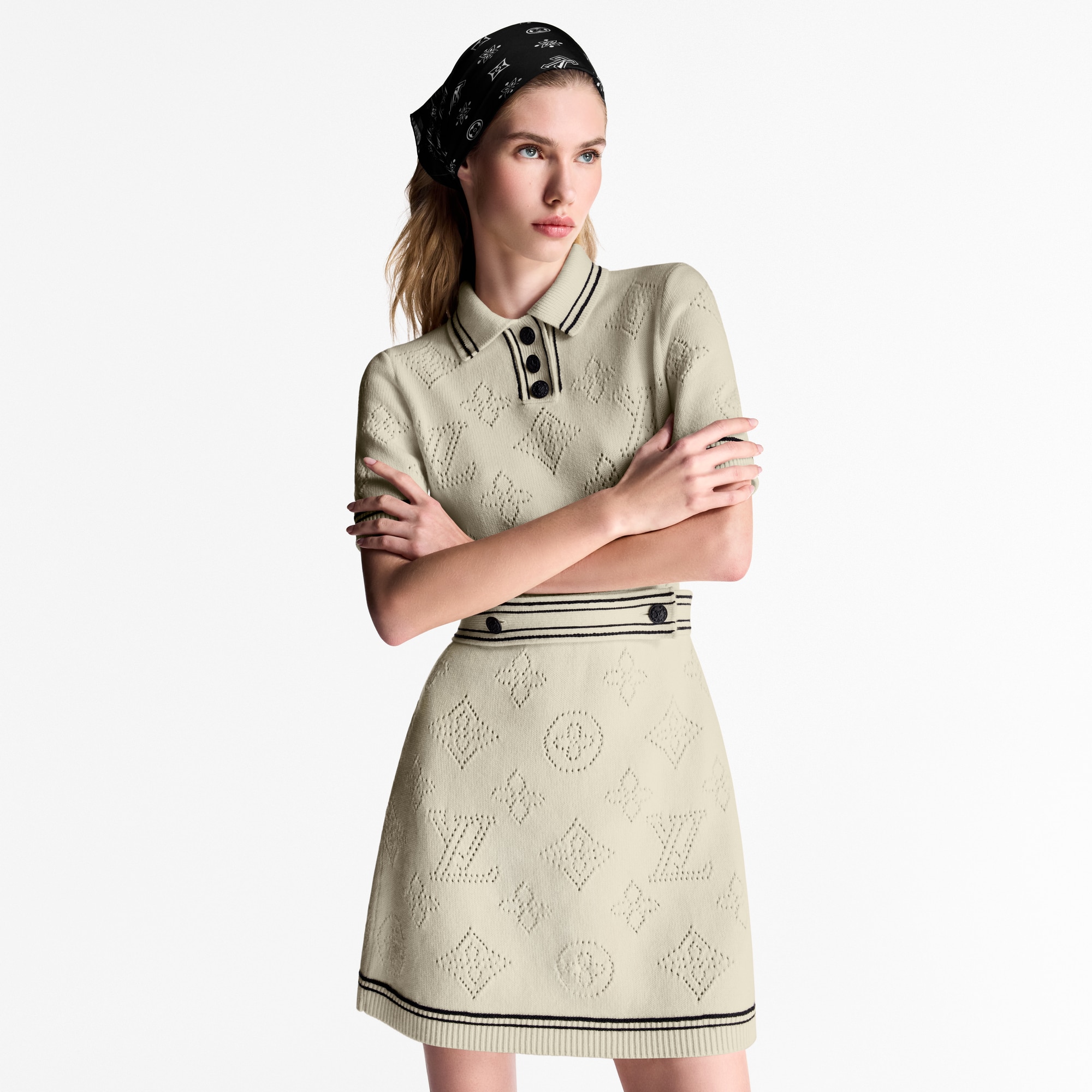 LV Bandana Square 55 . in Women