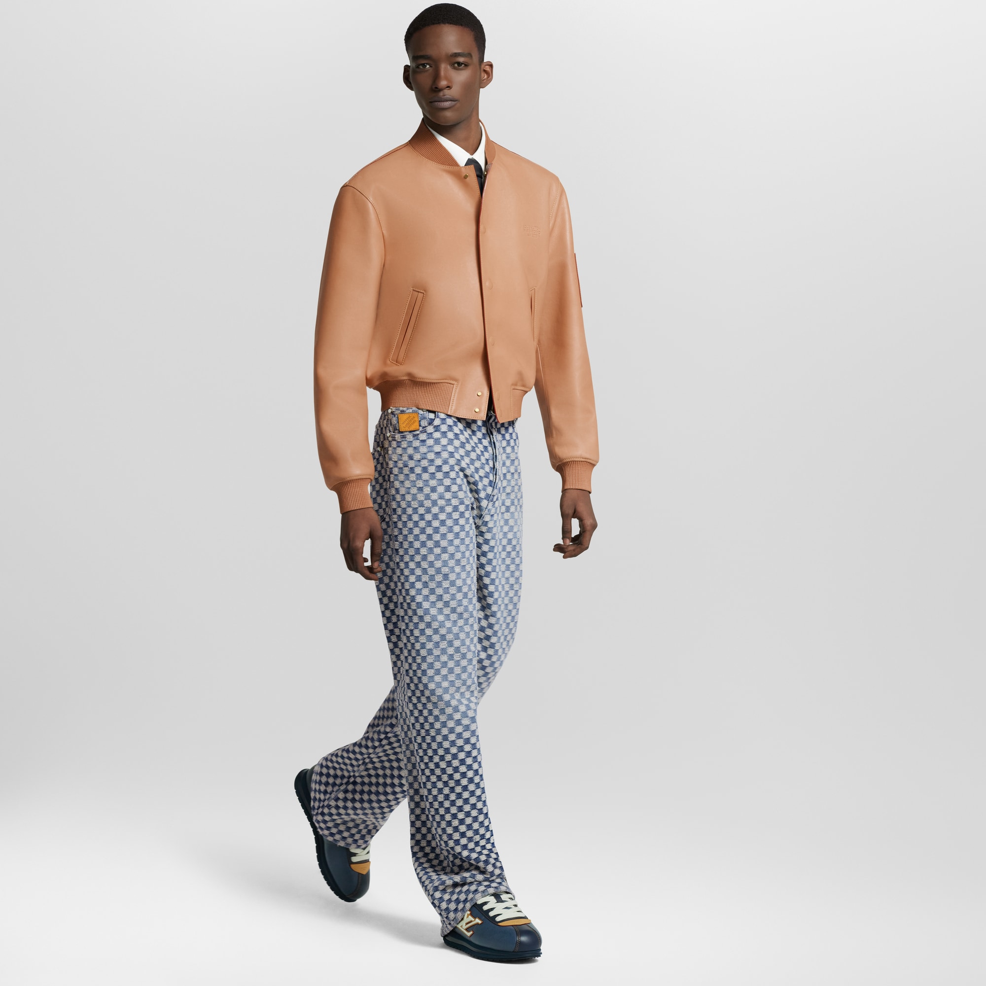 LV BUTTERSOFT Sneaker  in Men