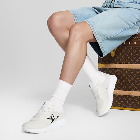 LV Classic Sneaker in Men's Shoes Sneakers collections by Louis Vuitton (Product zoom)