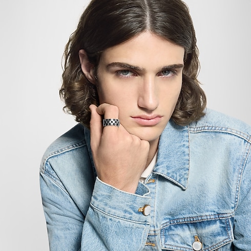 LV Damier Ring . in Men's Fashion Jewellery Rings collections by Louis Vuitton (Product zoom)