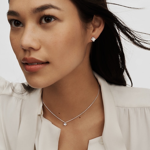 LV Diamonds Stud, LV Monogram Star cut - per unit in Jewellery's Collections LV Diamonds collections by Louis Vuitton (Product zoom)