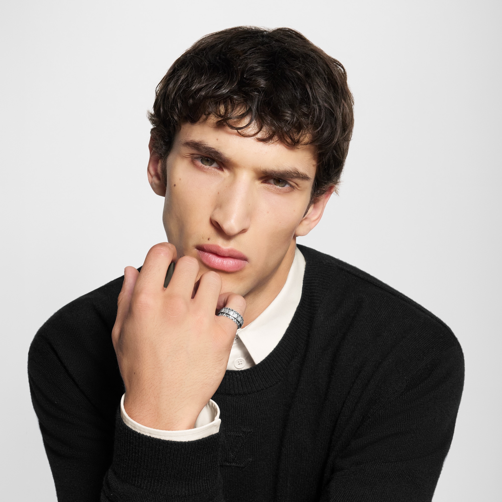 LV Drift Ring . in Men