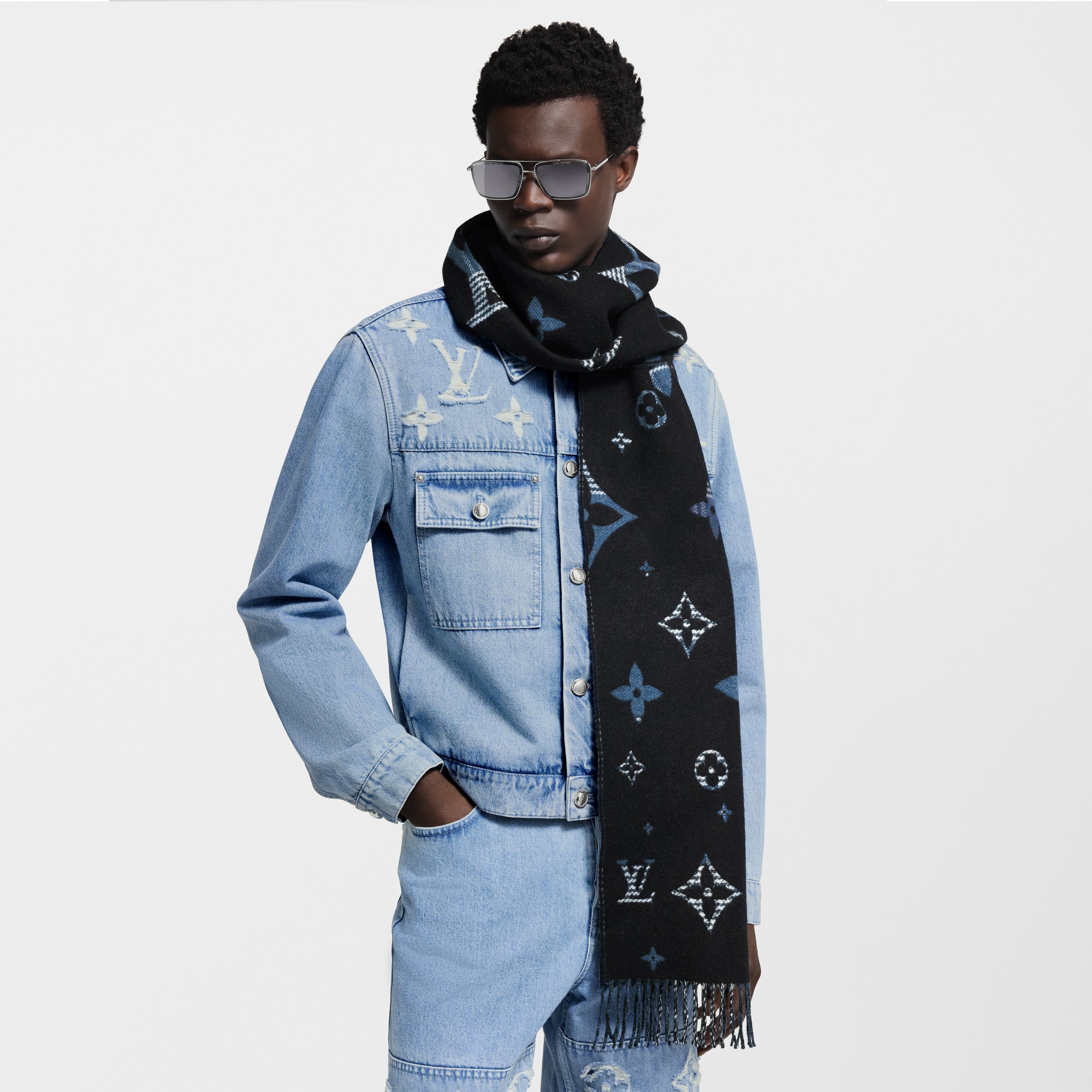 LV Galaxy Tartan Scarf . in Men